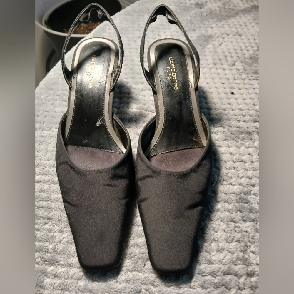 Liz Claiborne Black Slingback Heels